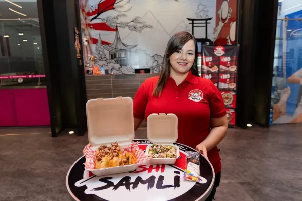 Reyma Emprende x Sushi Samli Galeria 6 Reyma Emprende x Sushi Samli Galeria 6